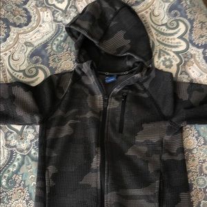 GAP FIT BOYS CAMO JACKET
